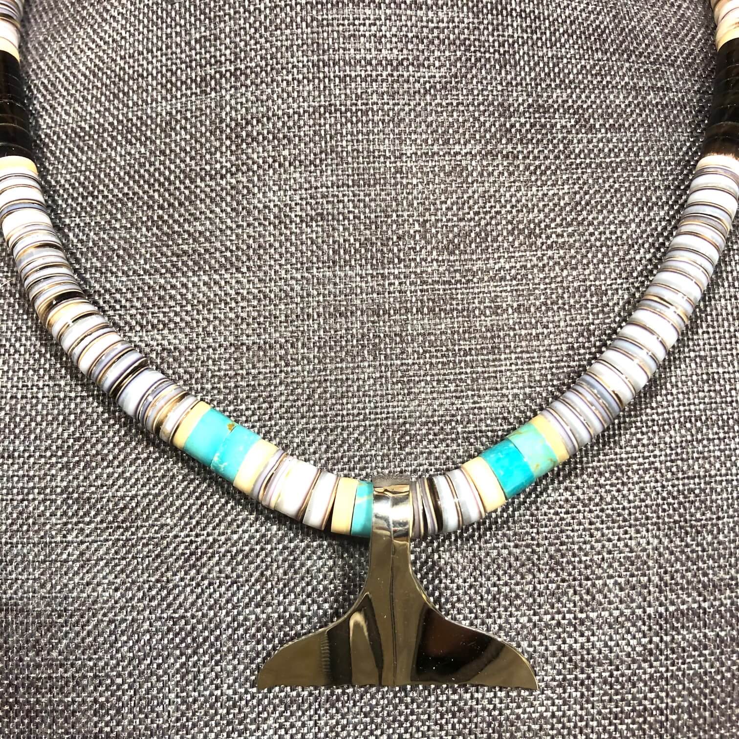 SURFER NECKLACE